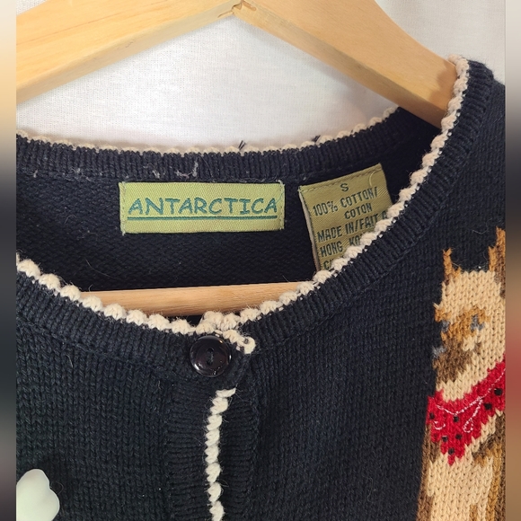 Vintage knit dog button up shirt- Size small womens - Picture 6 of 6